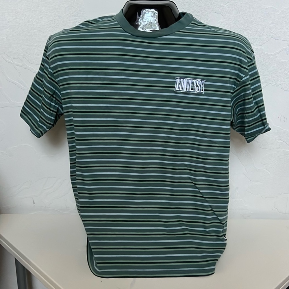 Converse Men’s Green Striped Tshirt with Embroidery Logo Size M.